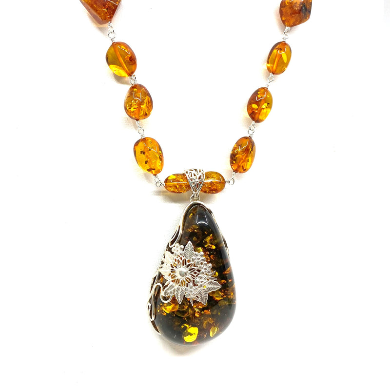 Exquizite Amber Pendant Necklace with Silver Flower Statement Necklace