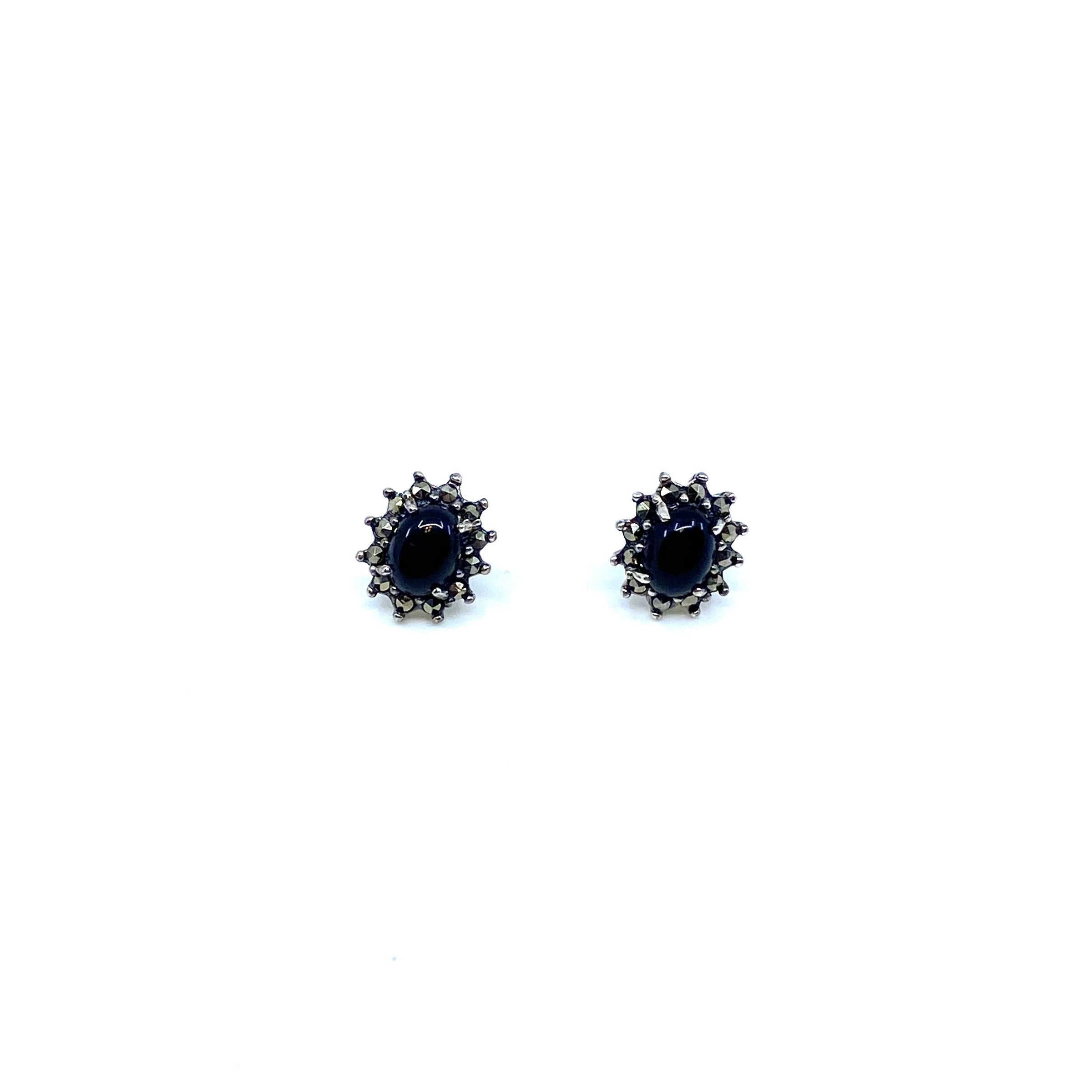 Amazon.com: Paris Jewelry 18k Rose Gold 2 Pair Created Black Sapphire 6mm  Round & Princess Cut Stud Earrings Plated: Clothing, Shoes & Jewelry