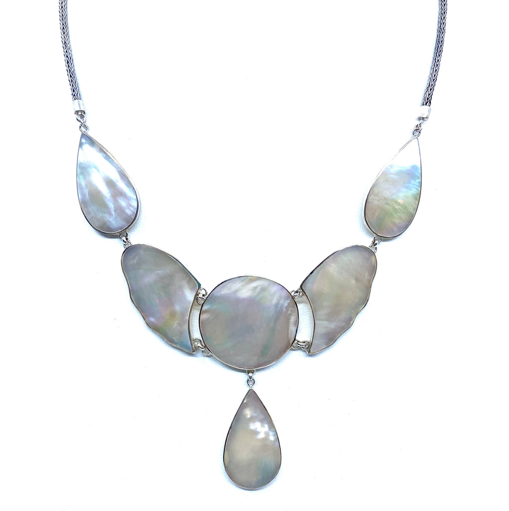 Lovely Mother of Pearl White Shell Silver Necklace