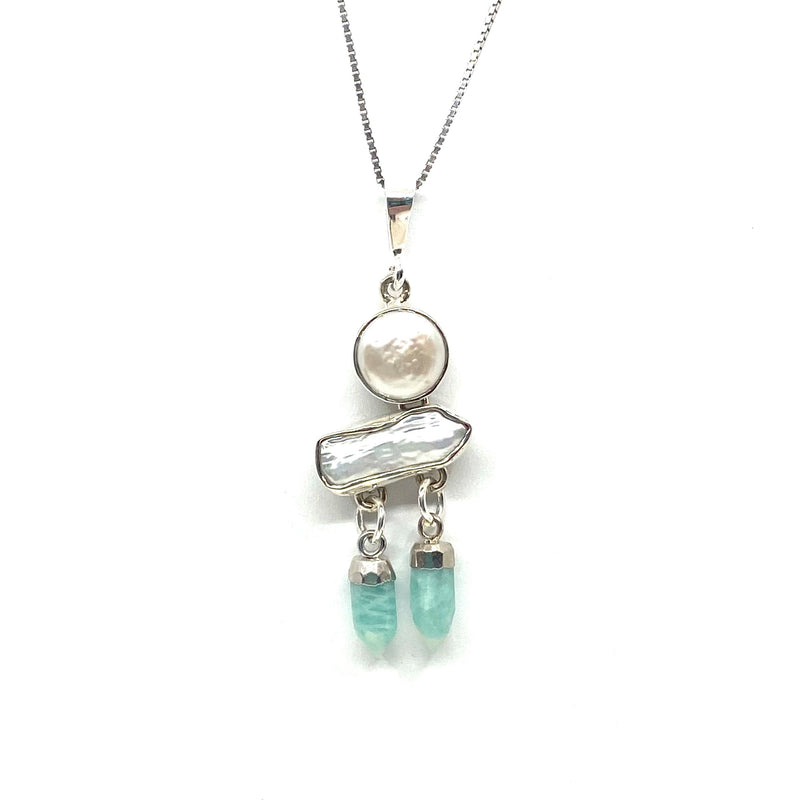 Adorable Dangling Freshwater Pearl Pendant Necklace