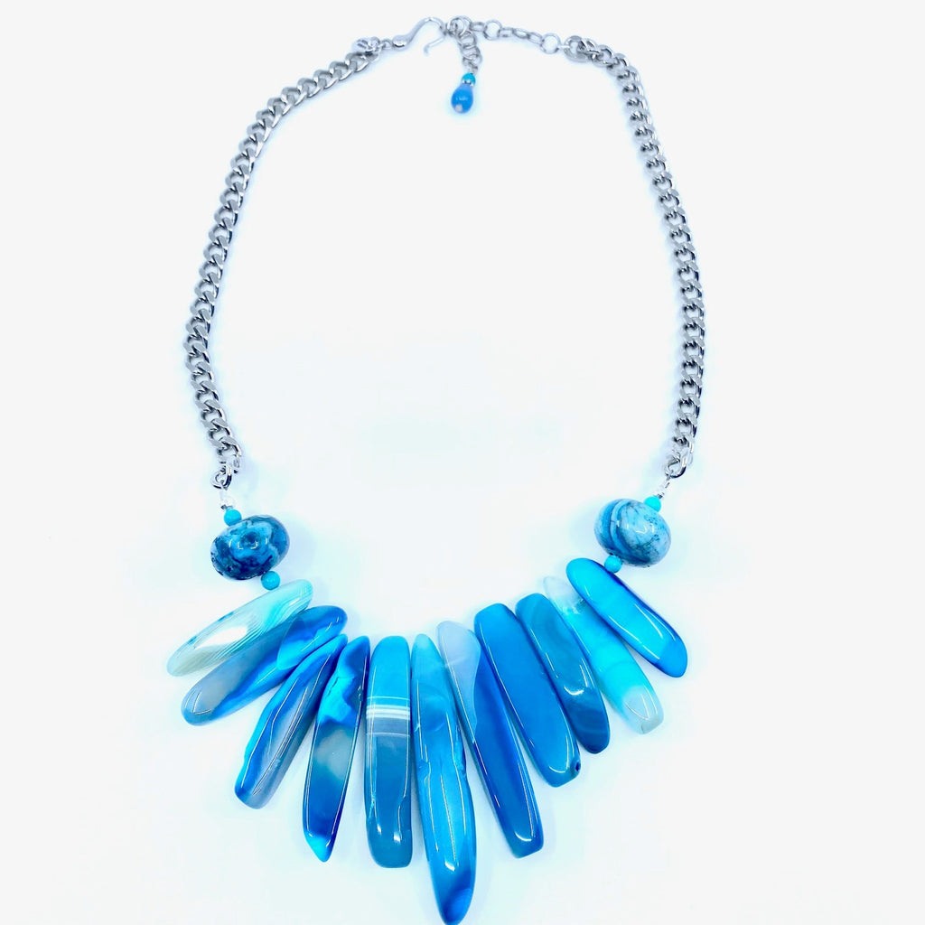 Gorgeous Brilliant Blue Agate Silver Plated Statement Necklace