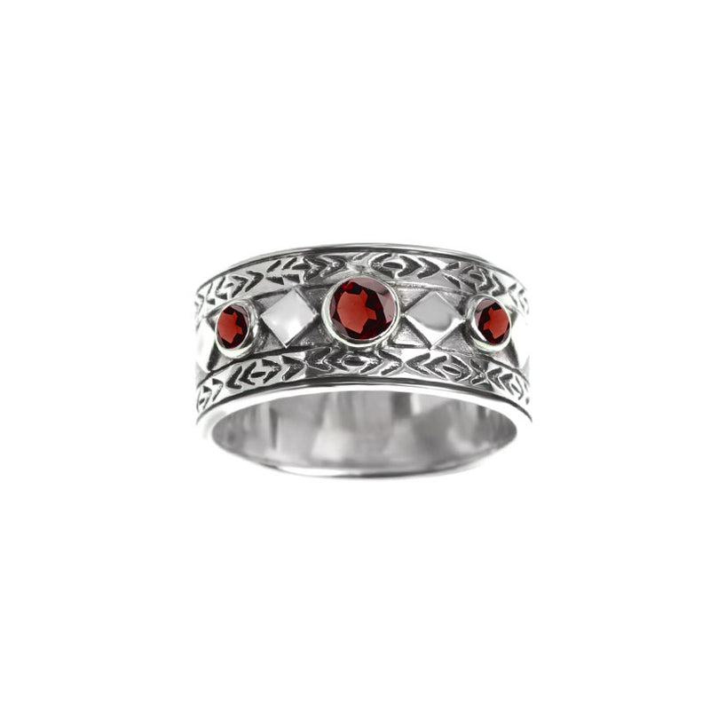 Beautiful deGruchy Garnet Balinese Style Sterling Silver Ring