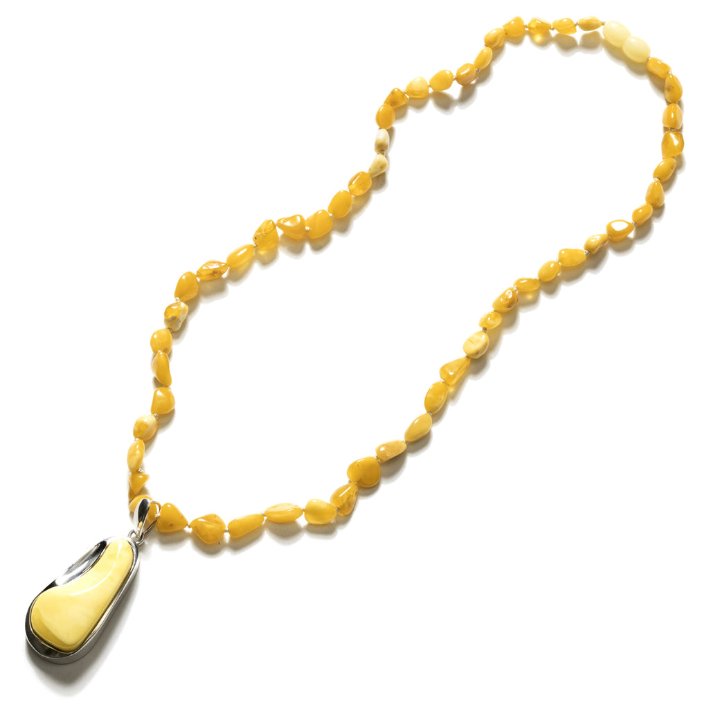 Stunning Butterscotch Amber Pendant on Butterscotch Beaded Necklace