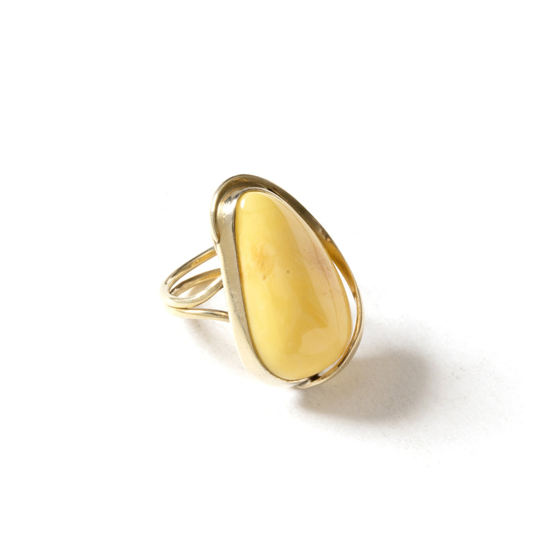 Beautiful Butterscotch Baltic Amber Gold plated Silver Statement Ring