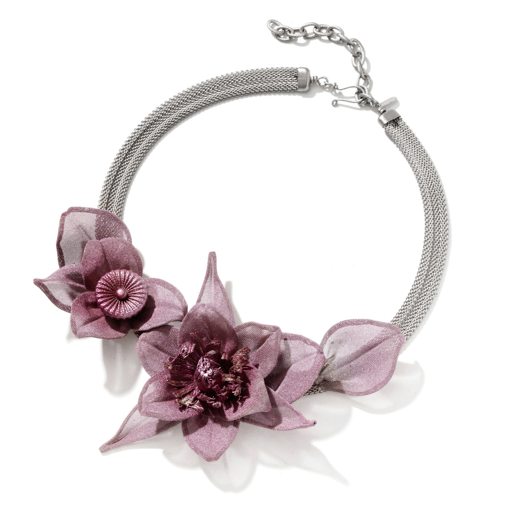 Beautiful Rose Flower Metallic Mesh Statement Flower Necklace
