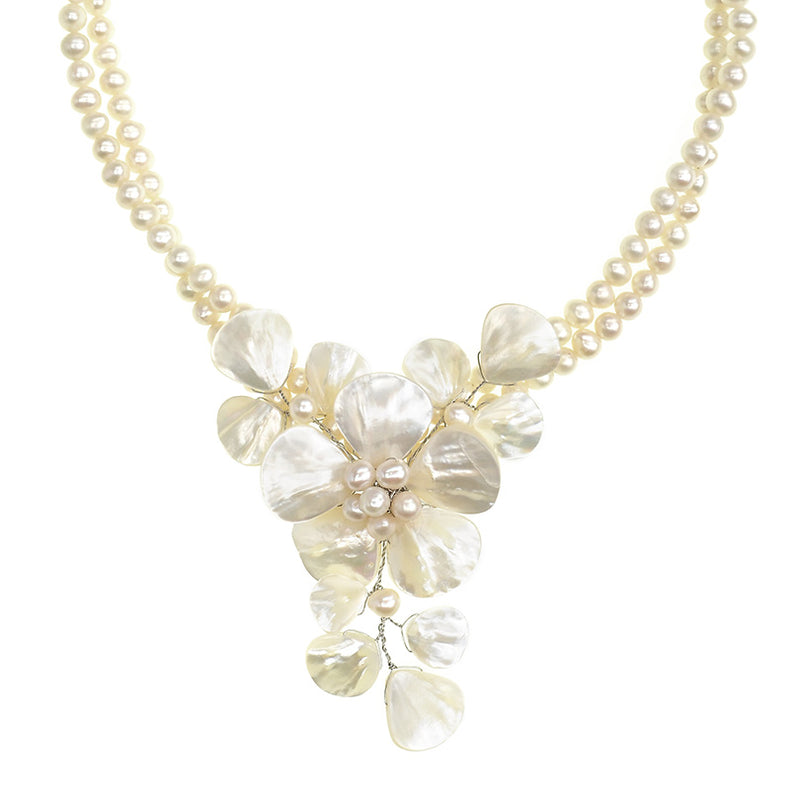 Flower Pearl Necklace | Simple & Dainty